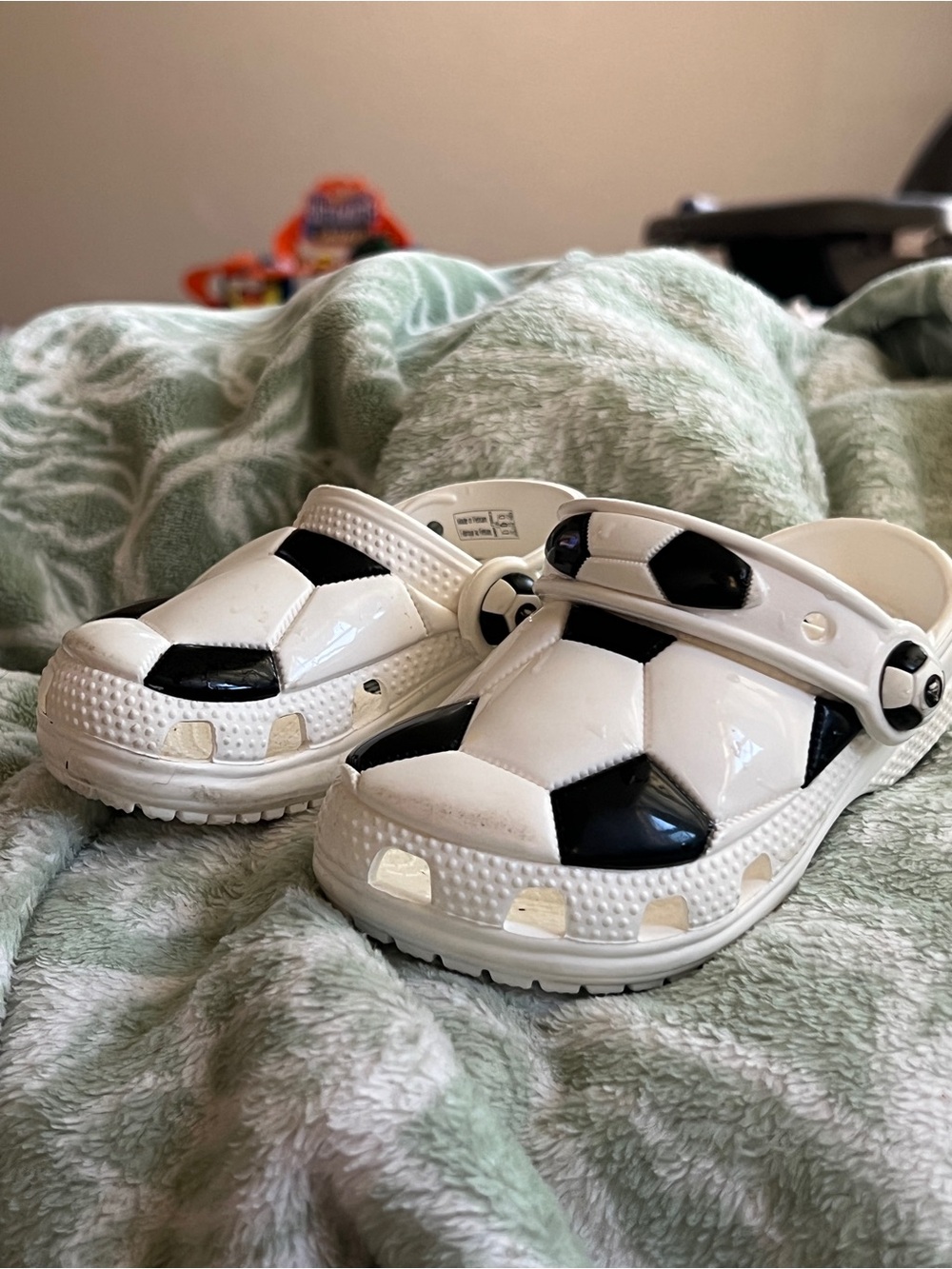 CROCS Kids' Soccer Pattern Clog Sandals - White/Black